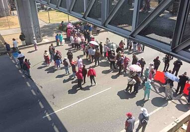 Vecinos de Iztapalapa bloquean Calzada Ignacio Zaragoza por más de 5 horas; exigen apoyos por afectaciones de lluvias de 2024 y 2025 