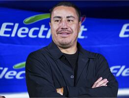 Efraín Juárez dejaría a Pumas y tomaría a un histórico de Europa