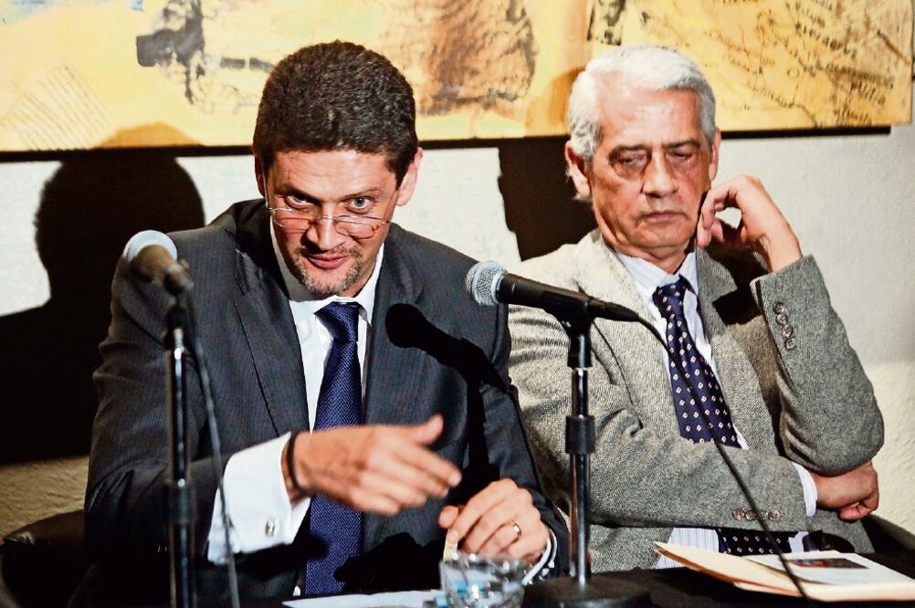 De acuerdo con Felipe Chao (izq.), el Canal 52 se está transmitiendo en dos estados por medio de canales adicionales de Grupo Multimedios (ARCHIVO EL UNIVERSAL)