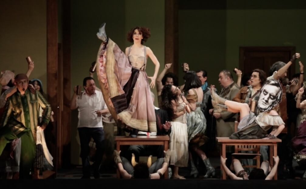 "Es frustrante no poder hacer lo que amas en tu propio país": tenor Jesús León