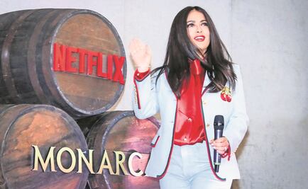 Salma Hayek se echa un taco con Jesús en "La Última Cena" y causa polémica