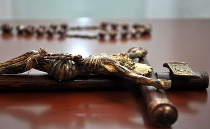 Sacerdote se libra de la muerte, pero lo asaltan