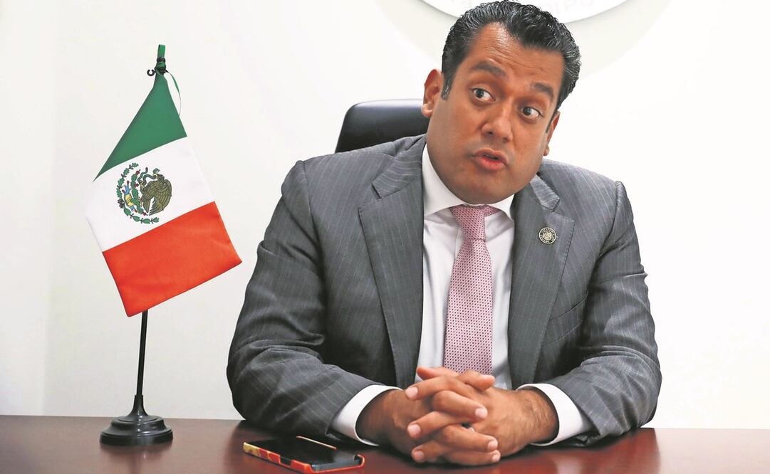 Para Gutiérrez Luna, el deber de los diputados es legislar independientemente de cualquier ideología o interés partidista. Foto: Archivo/EL UNIVERSAL.