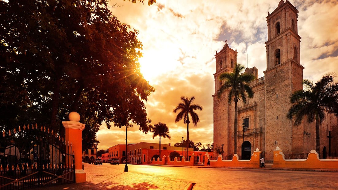 Si buscas un lugar que combine historia, tradición y belleza natural, Valladolid es sin duda, el municipio más bonito de Yucatán. Fuente: Freepik.