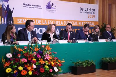 México cuenta con uno de los sistemas electorales más sólidos: Yasmín Esquivel