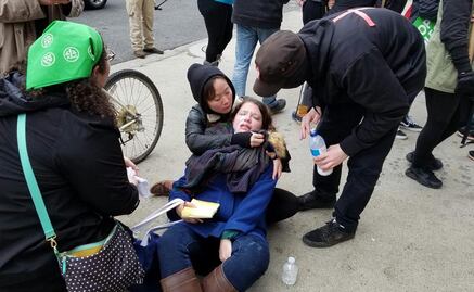 "Que los racistas vuelvan a tener miedo", dicen en protestas contra Trump