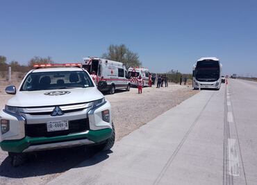 Pasajeros de autobús descompuesto en carretera de Hermosillo sufren golpe de calor; padecieron temperaturas superiores a 40 °C