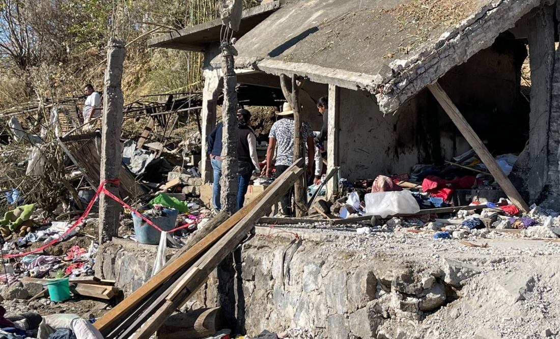 El gobernador Cuauhtémoc Blanco Bravo afirmó que habrá una revisión en los establecimientos donde se produce la pirotecnia de manera clandestina FOTO: Justino Miranda/ EL UNIVERSAL