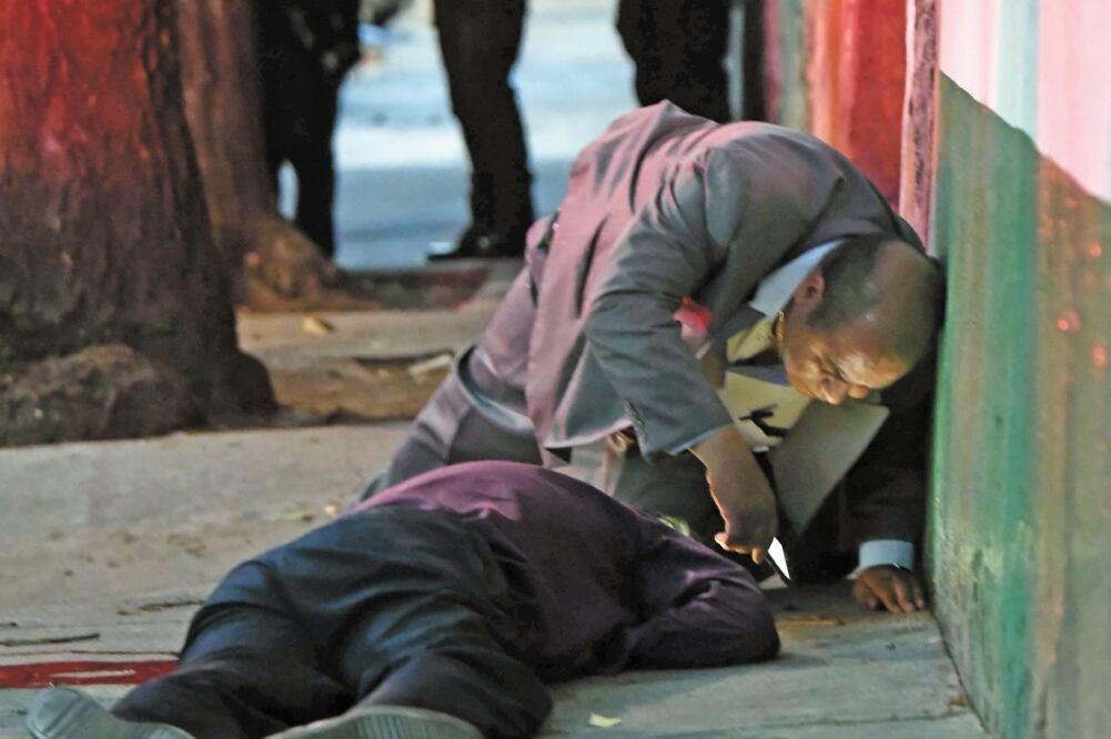 Investigación. Hugo García El Gordo disparó dos veces en la cabeza a Alfonso Urueta con una pistola calibre 9 milímetros / ARCHIVO EL UNIVERSAL