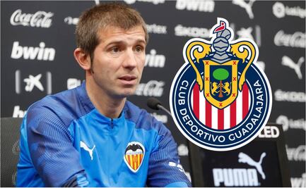 ¿Quién es Albert Celades? La principal opción de Chivas para ser su nuevo entrenador 