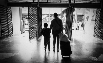 El feminicidio está bajo el foco en México, pero esta fotógrafa dirige su lente a una consecuencia ignorada: los huérfanos y sus madres sustitutas