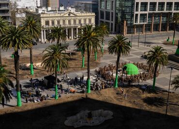 Detienen al director Carl Rinsch por malversar 11mdd de Netflix; podría pasar décadas en prisión