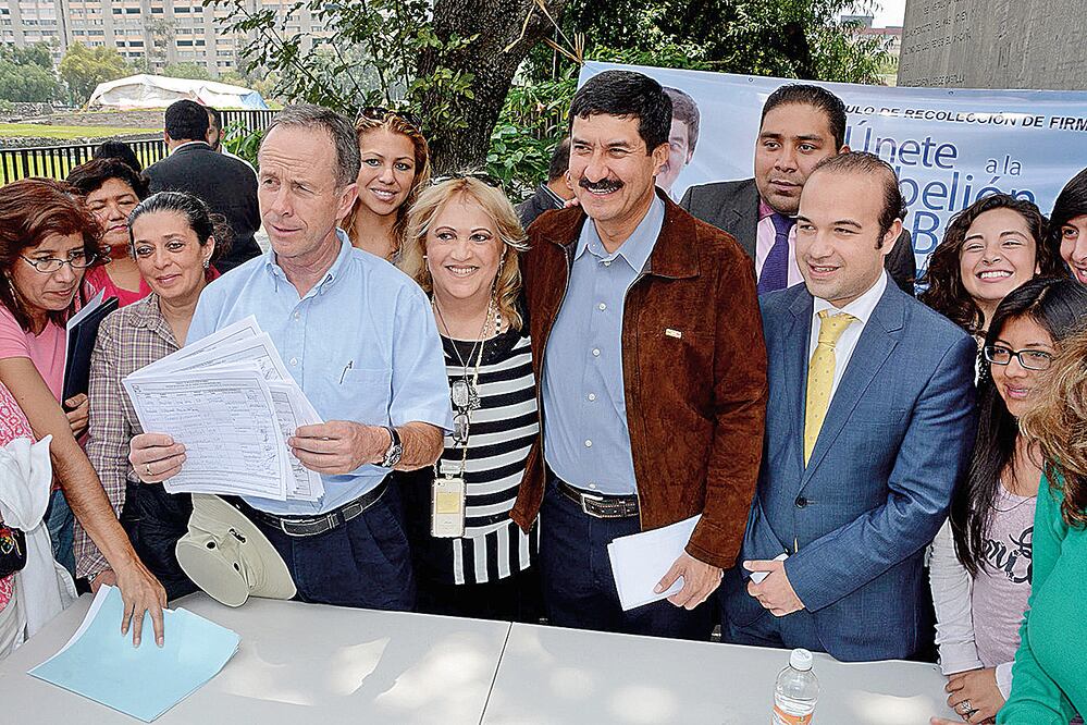 Javier Corral tendrá hasta el 16 de agosto para renovar el listado de militantes y ejercer un padrón confiable