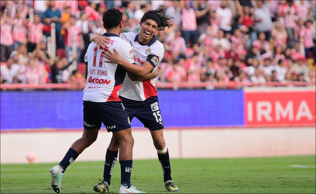 Las Chivas de continúan triunfando en pretemporada, ya que Necaxa fue su nueva víctima / FOTO: Imago7