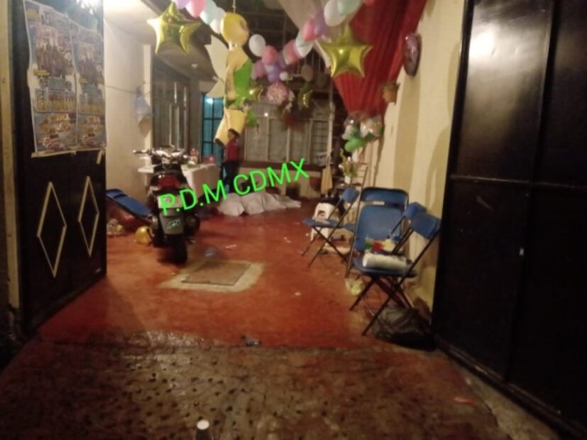 Rafaguean a niños en fiesta infantil en Iztapalapa