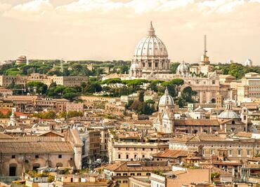 Ya puedes explorar los Museos Vaticanos al amanecer