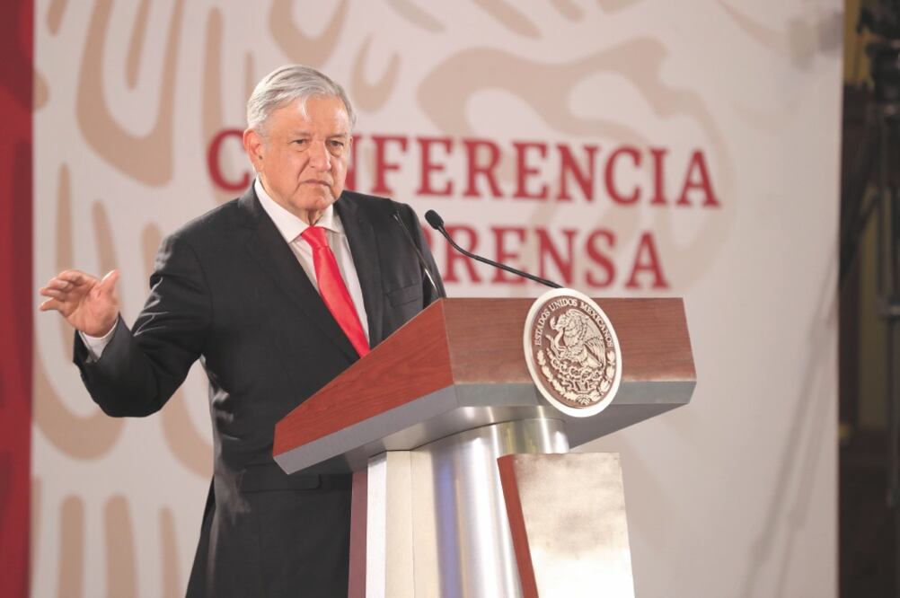Andrés Manuel López Obrador no descartó que un grupo de la Guardia Nacional colabore en la prevención de la violencia contra las mujeres. Foto: BERENICE FREGOSO. EL UNIVERSAL