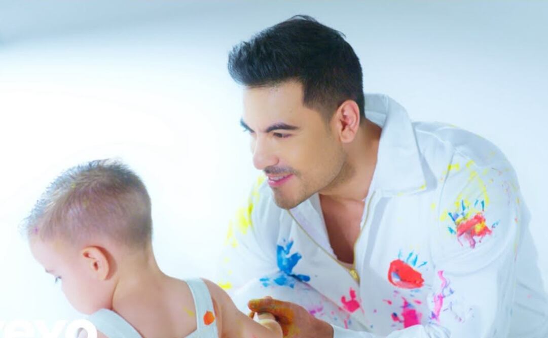 Carlos Rivera y su hijo León. El pequeño protagoniza el video "La mejor canción", escrita por su padre.