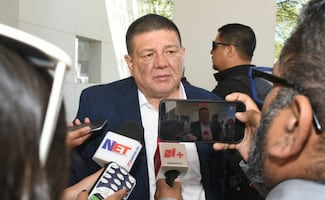 Fiscalía de Chihuahua da dos versiones sobre muerte de miembros de la embajada de EU; ahora, niega participación en operativo