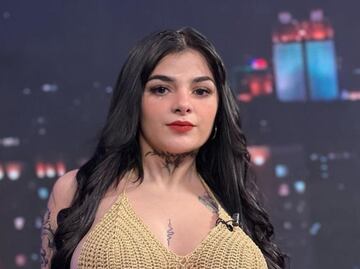 Cuánto mide realmente Karely Ruiz sin tacones