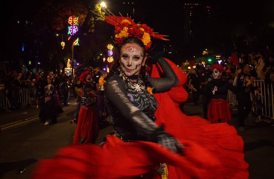 Vive Mega Procesión de Catrinas Mundialistas en CDMX. Foto: @megaprocesióndelascatrinas