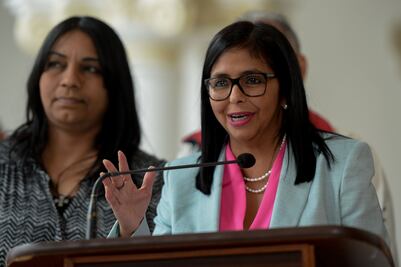 Venezuela declara personas "non grata" a diplomáticos de Brasil y Canadá