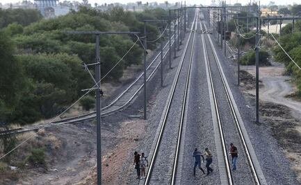 Prevén construir vías exclusivas para trenes de pasajeros; "no queremos compartirlas con carga", dice Andrés Lajous