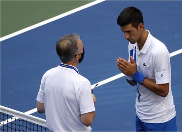 La disculpa de Novak Djokovic, tras golpear a una juez en el US Open