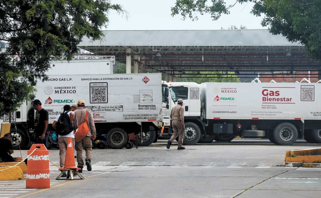 El gobierno federal anunció en 2021 la creación de Gas Bienestar para
llevar cilindros baratos a cada rincón del país y romper los monopolios.
Foto: Luis Camacho | El Universal/El Gráfico