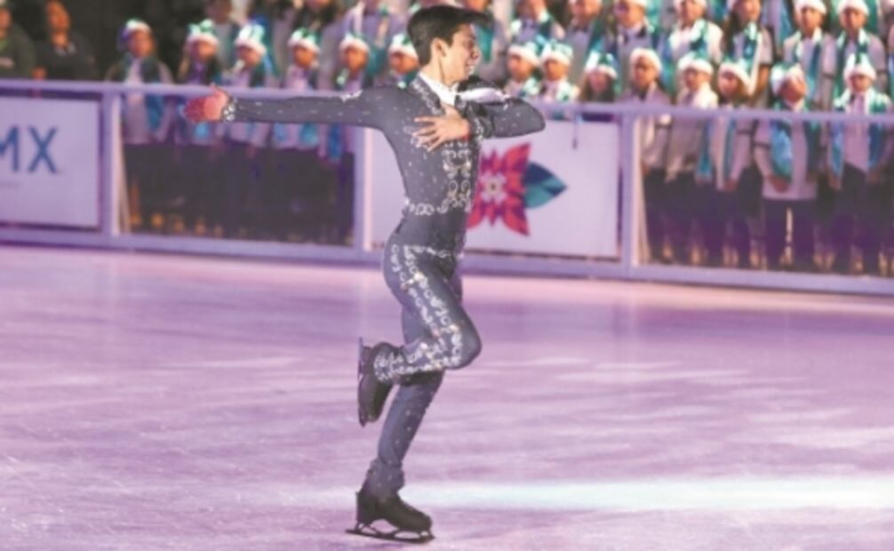 Pista ecológica en el Zócalo despierta curiosidad de capitalinos