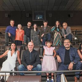 Cruzan las barreras raciales