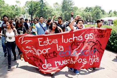 Alumnos del IPN acuerdan entrega de instalaciones