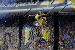 "Penalti" contra deudores de pensión alimentaria en Argentina; les restringen acceso a los estadios de futbol