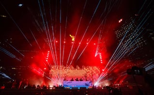 3BallMTY revive la nostalgia al ritmo de la música electrónica en la fiesta de Año Nuevo en Reforma