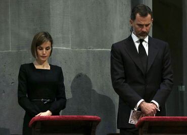 España recuerda a víctimas de vuelo de Germanwings