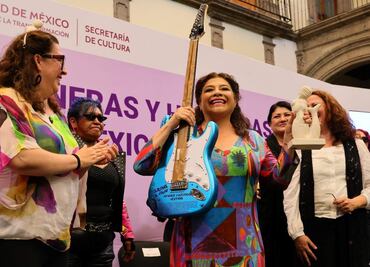 Clara Brugada reconoce trayectoria de 44 mujeres que han dejado huella en el Rock; "ustedes demostraron que no existen barreras"