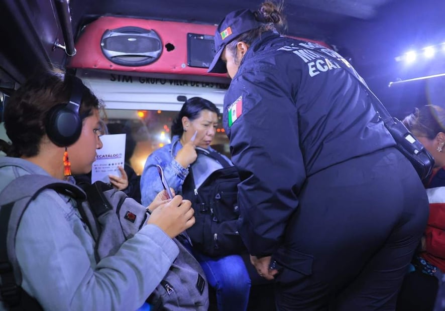 El despliegue policial, en el que también participaron elementos de la Marina y la 
Guardia Nacional, ocurrió en Vía Morelos. Foto: Especial