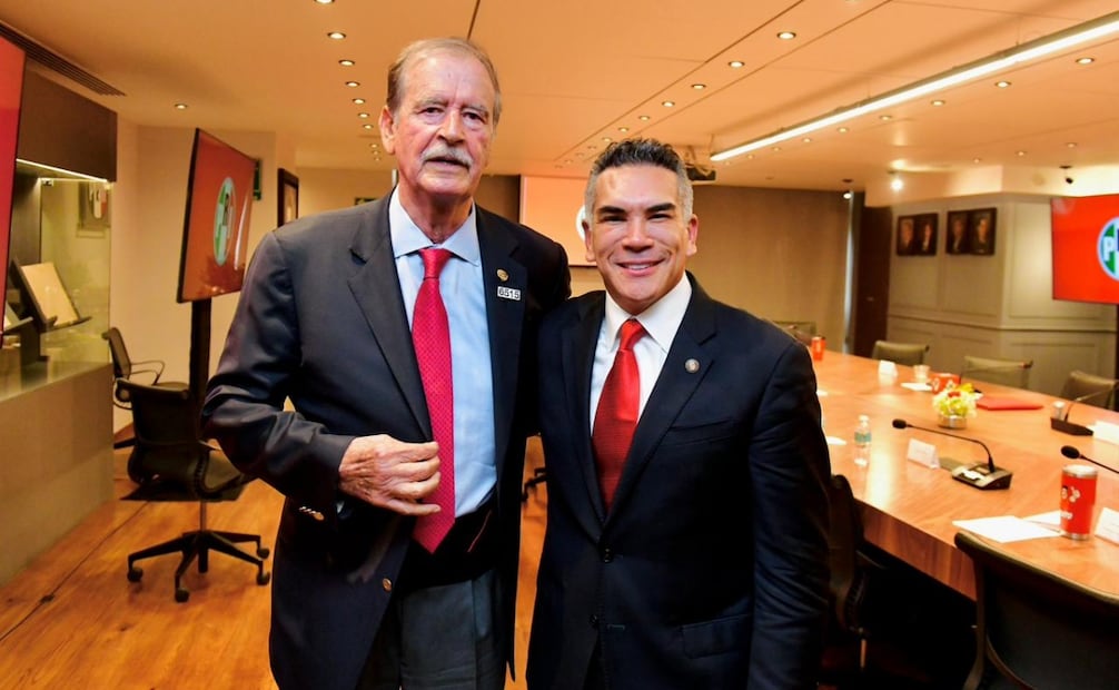 Vicente Fox, expresidente de México por el PAN, se reunión con el dirigente nacional del PRI, Alito Moreno (04/09/2026) Foto: @alitomorenoc