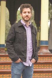 Francisco de la Reguera hace magia para millennials