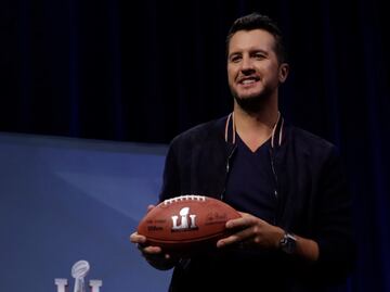 Luke Bryan asume responsabilidad del himno en el Super Bowl