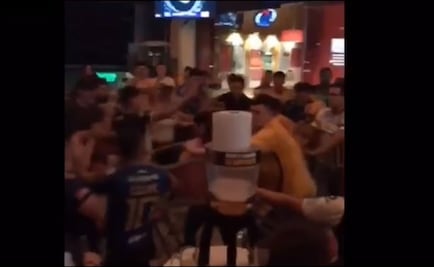 Captan riña entre aficionados de Tigres y Rayados