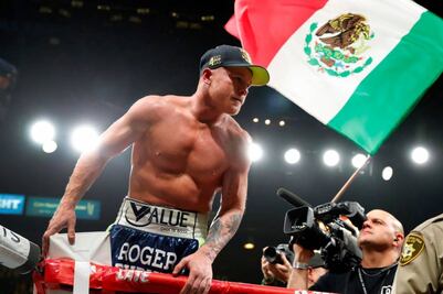‘Canelo’ Álvarez manda mensaje de apoyo por sismo