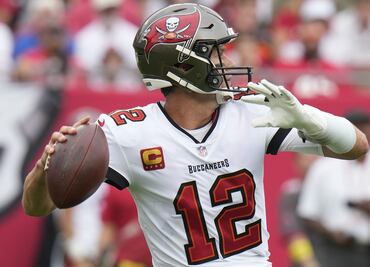 Tom Brady logró remontar a los Panthers para sellar el título de la NFC Sur