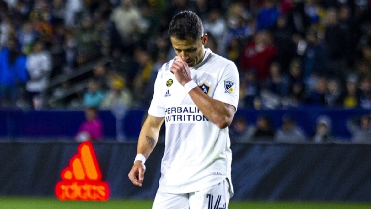 Chicharito Hernández presentó una sufre rotura de ligamento cruzado anterior en la rodilla derecha