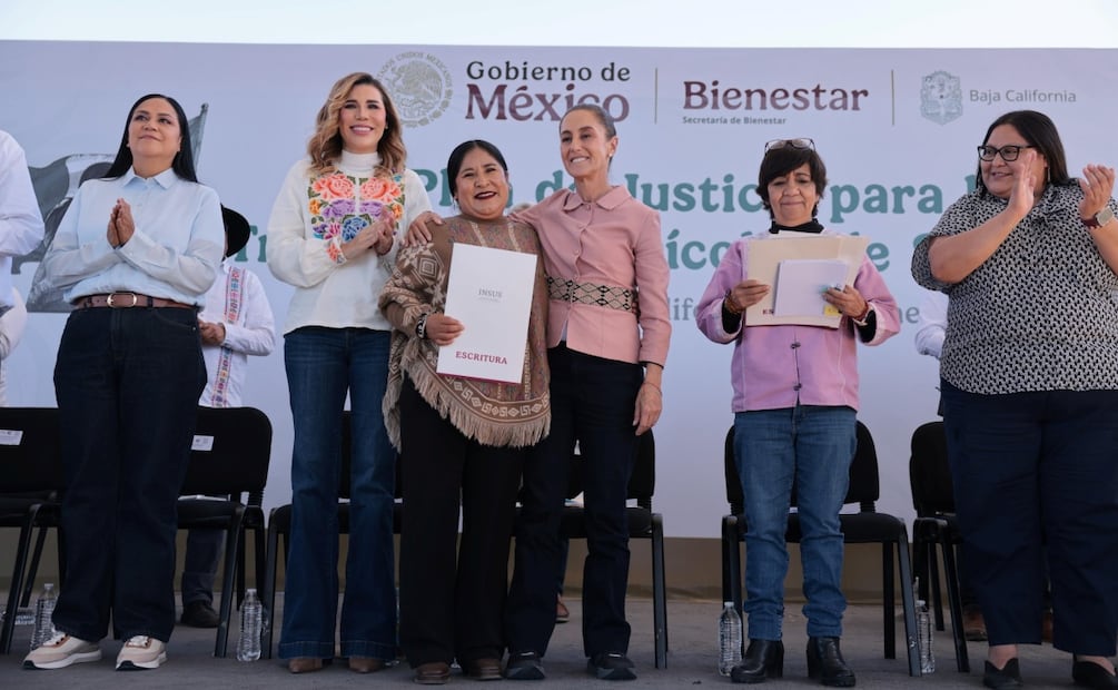 Presidenta Claudia Sheinbaum en su visita a San Quintín, Baja California donde anunció el certificado laboral para productores agrícolas en México (31/01/2026). Foto: Especial