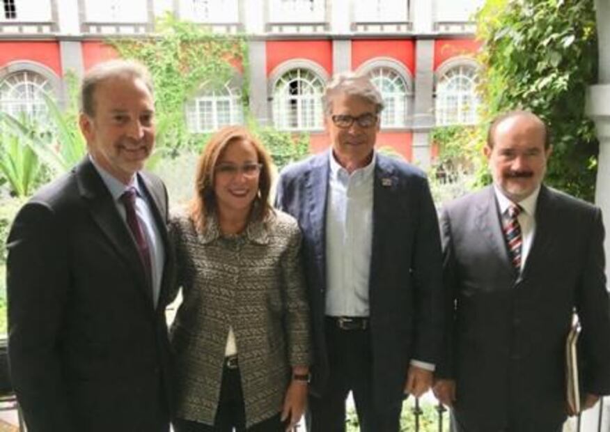 Encabeza Nahle reunión con Rick Perry, secretario de Energía de EU