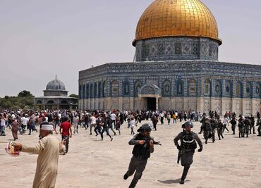 Nuevos choques entre palestinos y policía israelí en la Explanada de las Mezquitas de Jerusalén