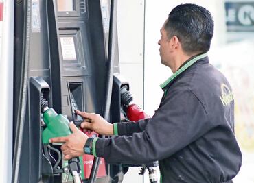 Actualizan IEPS para 2024;  subirá precio de gasolinas, cigarros y refrescos