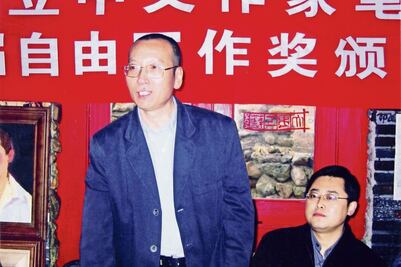 China libera a Nobel disidente porque sufre cáncer terminal