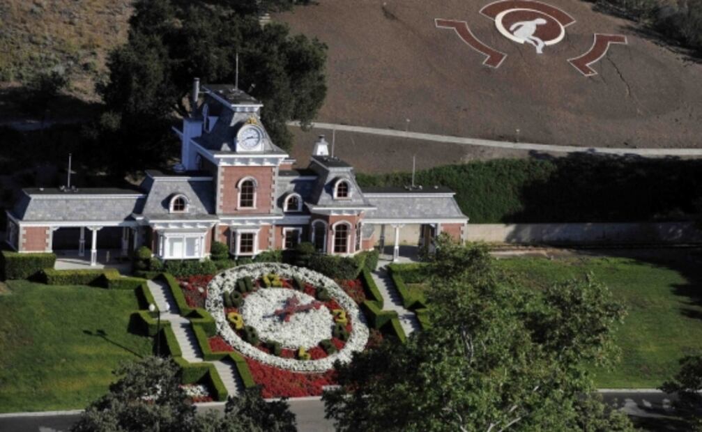 Las lujosas residencias de los famosos que hoy están abandonadas